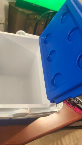 Nevera portátil azul