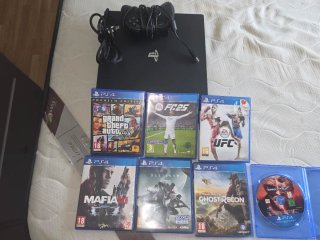 PS4 Pro 1TB + 6 Juegos