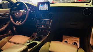 Mercedes-Benz GLA 220D 4 MATIC