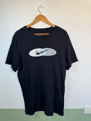 Lote 5 Camisetas Talla L Nike, TNF, Tommy