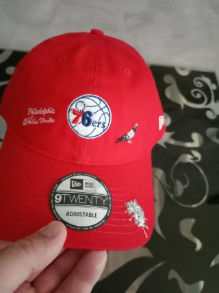 Gorra New Era 9TWENTY Roja Philadelphia 76ers