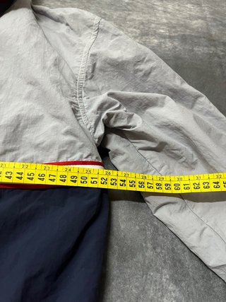 Chaqueta Tommy Jeans Anorak Gris y Azul