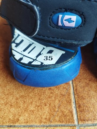 Sandalias NICOBOCO velcro talla 35