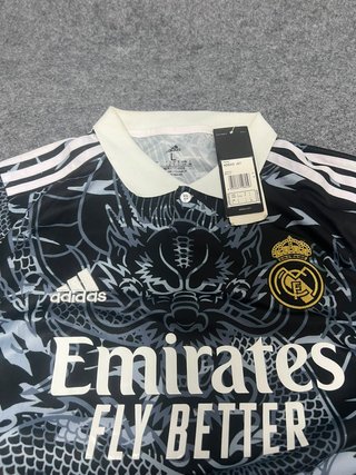 Camiseta Adidas Negra Dragones Talla L