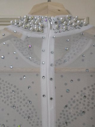Vestido pedrería plateado con transparencias M