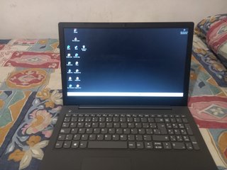 Lenovo V130 15IKB Portátil Negro
