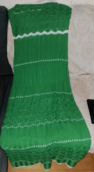 Vestido de verano verde y blanco