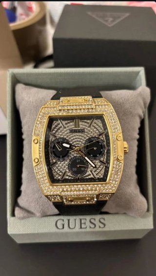Reloj Guess Dorado y Negro con Cristales