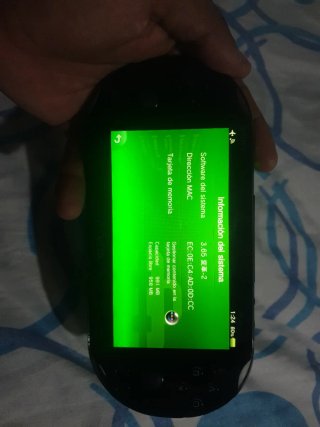 PS Vita slim 2000