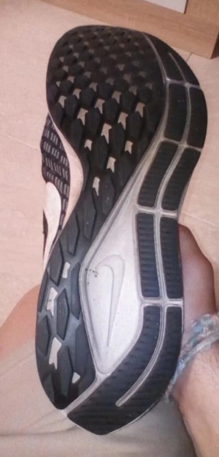 Zapatillas Nike Negras y Blancas