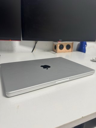 MacBook Pro 14 M1
