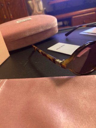 Gafas de sol Miu Miu ovaladas carey