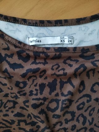 Camiseta tirantes estampado leopardo