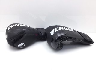 guantes  venum challenger 3.0