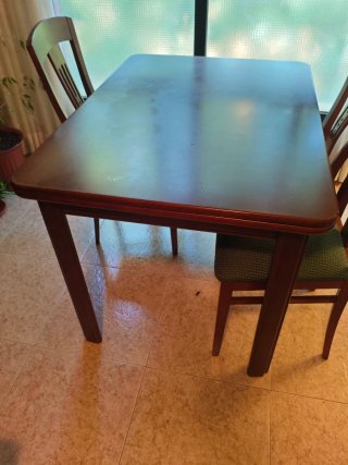 Mesa extensible comedor y 6 sillas negociable