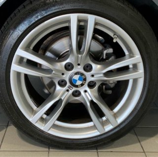 Llantas BMW M 18 con neumáticos