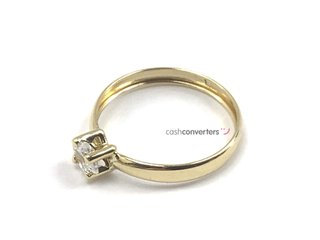 anillo oro 18k con piedra con circonita