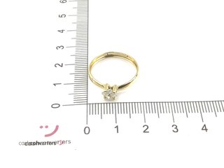 anillo oro 18k con piedra con circonita