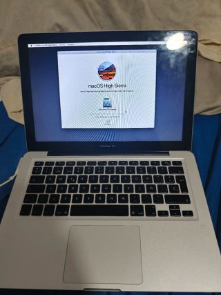 MacBook Pro 13 Apple