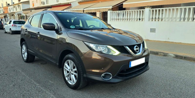 Nissan Qashqai 2015 - foto 1