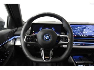 BMW Serie 5 550e xDrive 360 kW (490 CV)