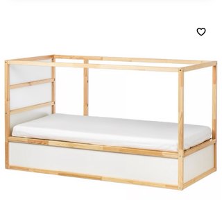 Cama infantil KURA Ikea con somier y colchón