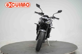 TRIUMPH STREET TRIPLE R