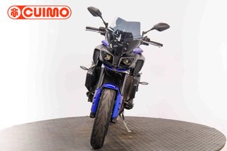 YAMAHA MT 10
