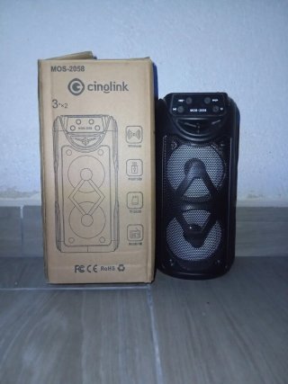 Altavoz MOS-2058 Negro Impecable con Caja