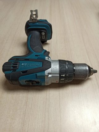 Taladro Percutor Makita DHP458