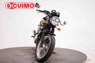 TRIUMPH THRUXTON 900