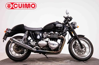 TRIUMPH THRUXTON 900