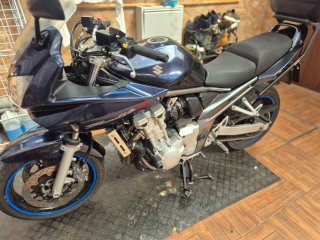 Vendo o cambio Suzuki Bandit 650S 2007