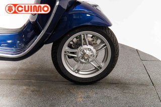VESPA PRIMAVERA 125