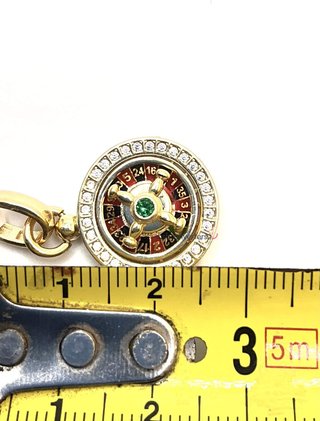 colgante oro 18k