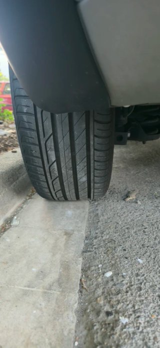 4 Neumáticos 215/50R18 92W ocasión