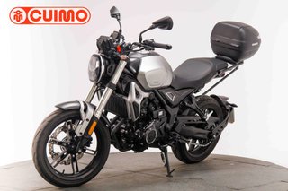 VOGE AC 350