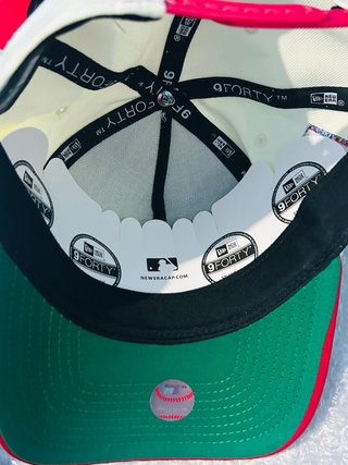 Gorra New Era 9FORTY Phillies Roja y Blanca