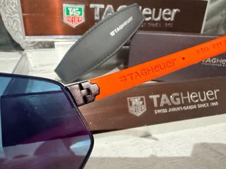 Gafas de sol TAG Heuer Naranja y Rojo