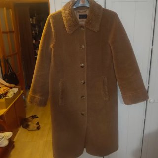 Botón de borrego marrón para ropa