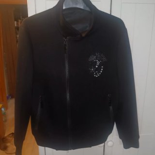 Ropa JIANGE Negra