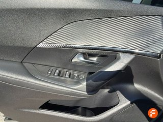 Peugeot 2008 Allure Gasolina 100 S&S 6 Vel. MAN