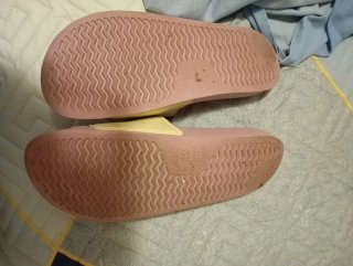 Chanclas Reebok Talla 39 lila y Beige