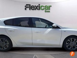 Ford Focus 1.0 Ecoboost MHEV 114kW Active Auto