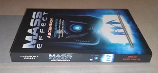 Mass Effect Ascension (ITA) libro Multiplayer Ediz