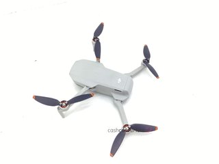 dron con camara dji mini 4k
