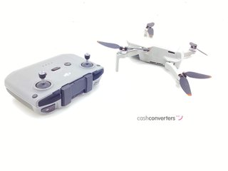 dron con camara dji mini 4k