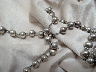 Rosario antiguo de plata