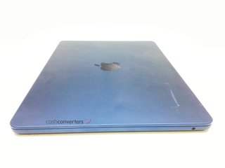 portatil apple apple macbook air m2 8-core 3.4 13 (10gpu) (2022) (a2681)