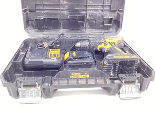 taladro a bateria dewalt dcd778